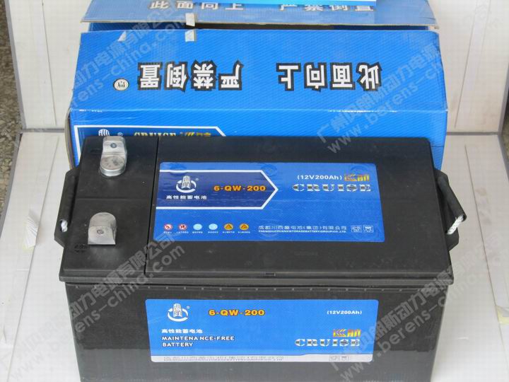 Ѳ6-QW-200MF/12V200AH